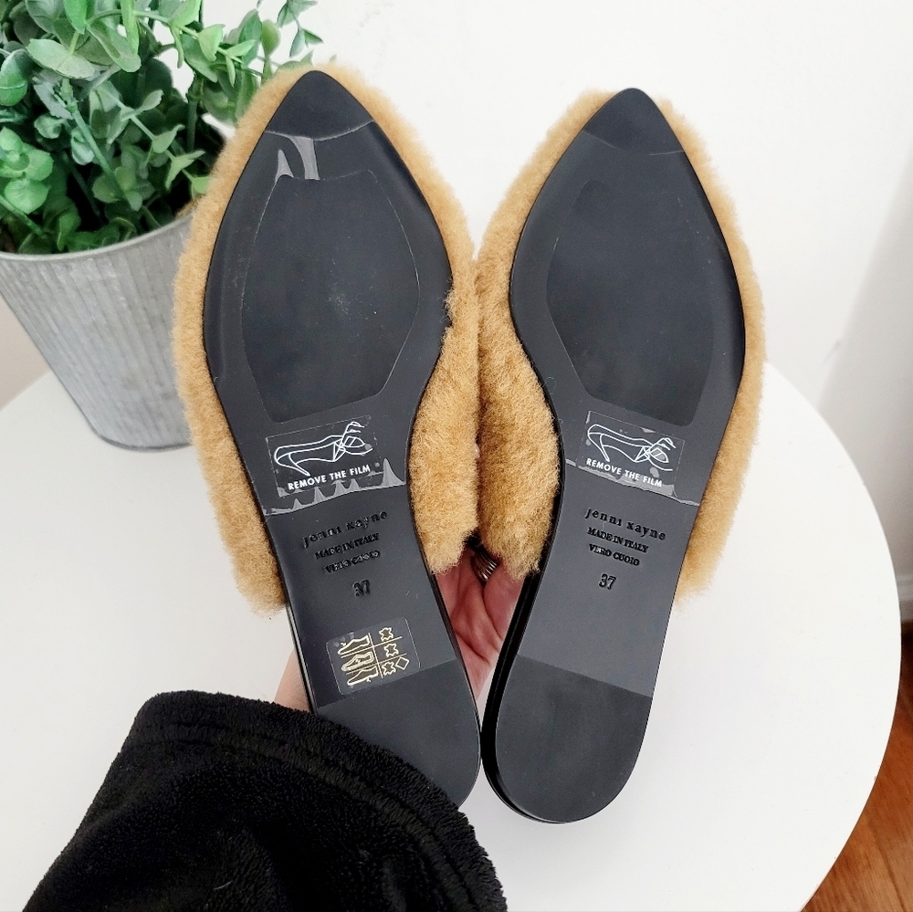 Jenni Kayne shearling mules in natural NWOB - Picture 9 of 12